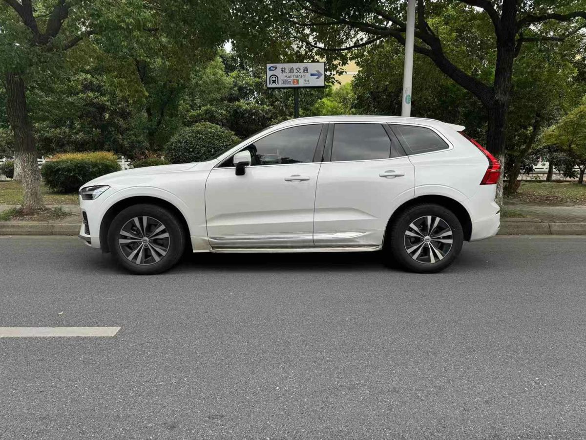 沃爾沃 XC60  2022款 B4 智行豪華版圖片