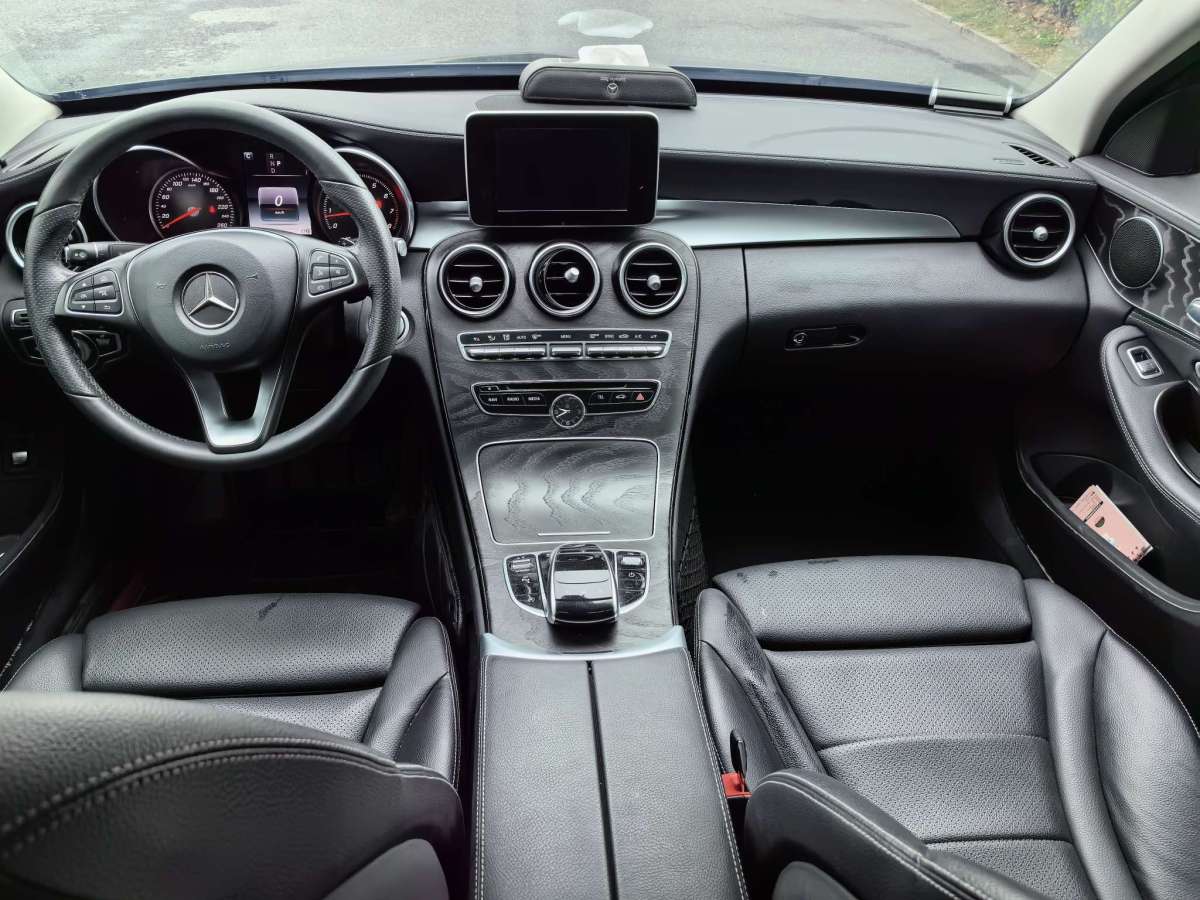 奔驰 奔驰C级  2017款 C 180 L 运动版图片