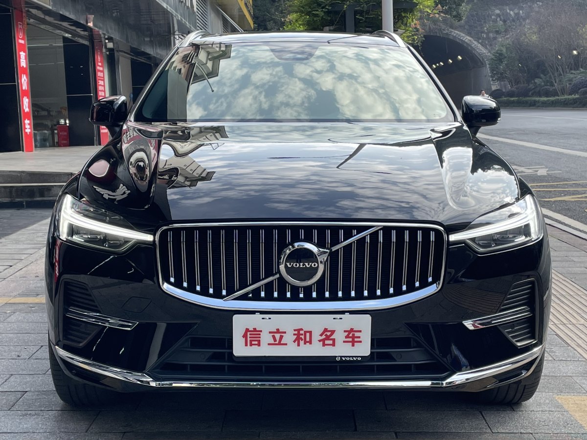 沃爾沃 XC60  2024款 B5 四驅(qū)智逸豪華版圖片