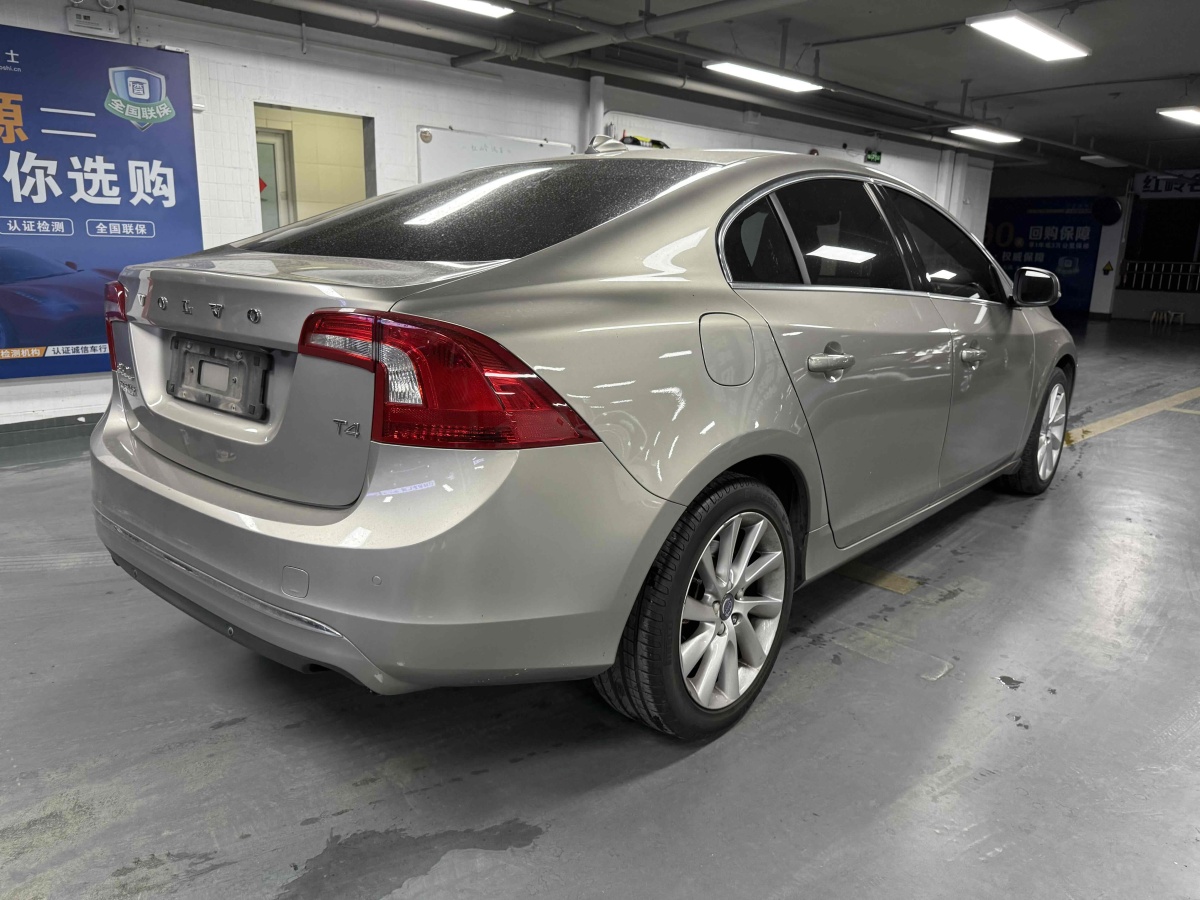 沃爾沃 S60  2016款 L 2.0T T4 智遠(yuǎn)版圖片