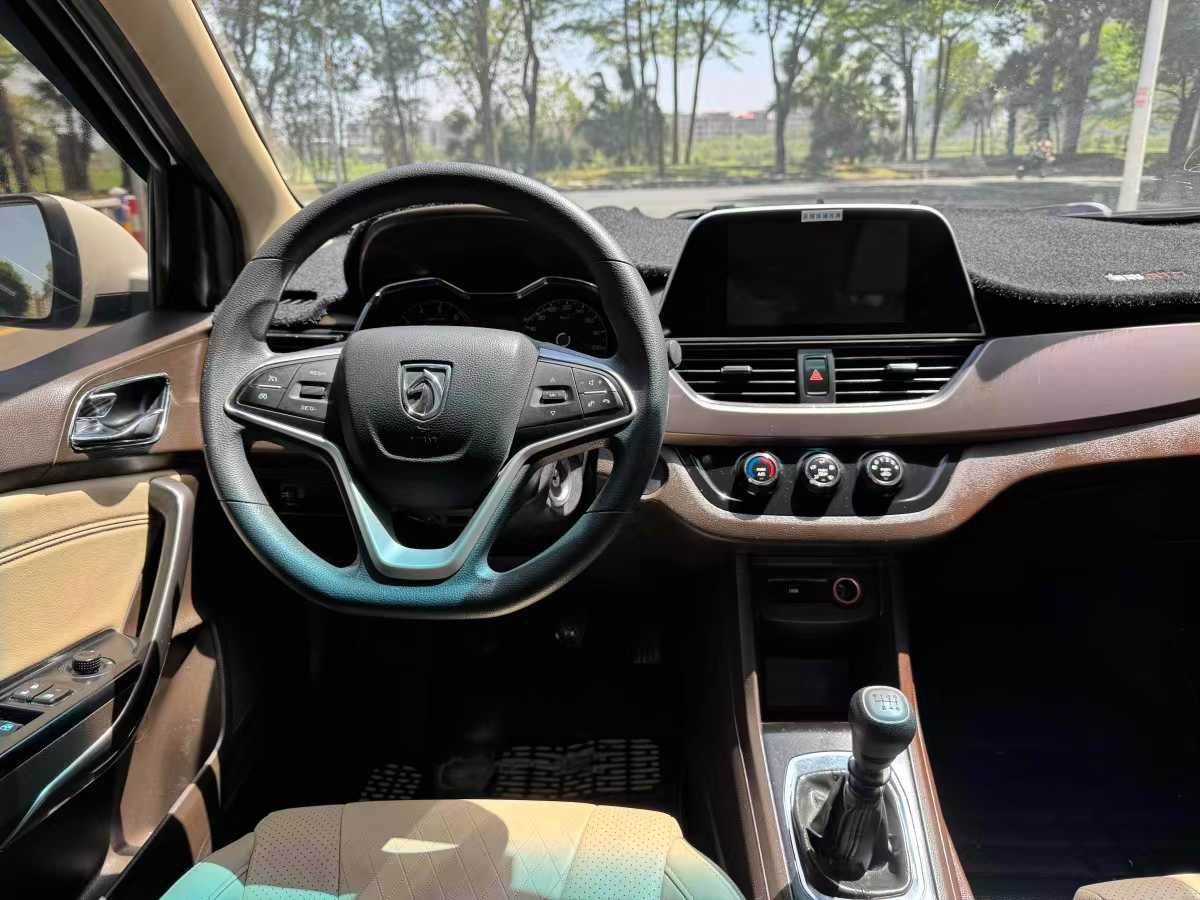 寶駿 310  2019款 1.2L 自動舒適型圖片