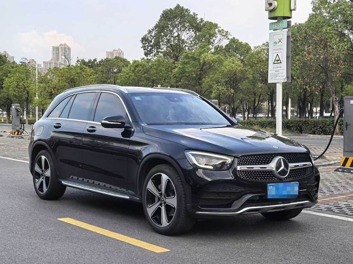 2019年12月奔馳 奔馳GLC  2020款 GLC 300 L 4MATIC 豪華型