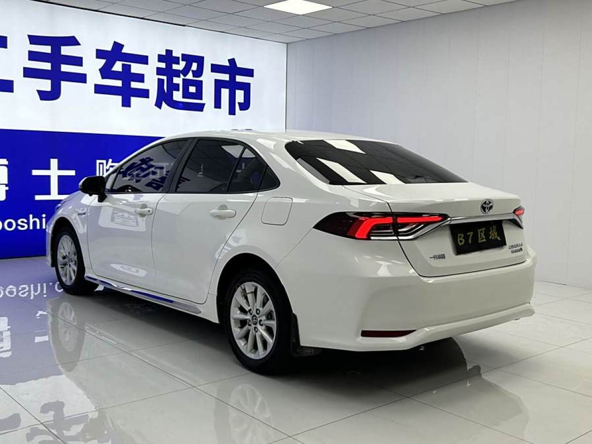 豐田 卡羅拉  2021款 雙擎 1.8L E-CVT精英版圖片