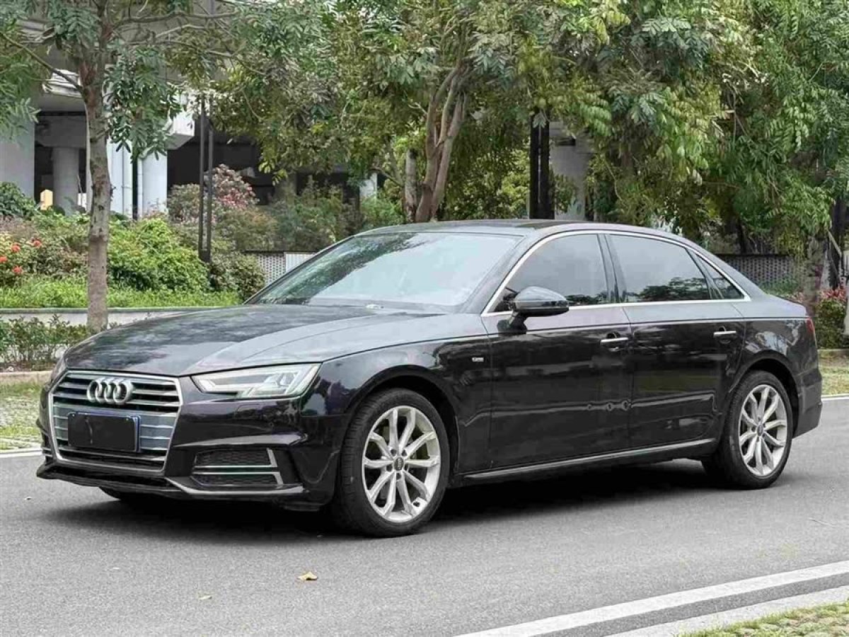 奧迪 奧迪A4L  2018款 30周年年型 40 TFSI 運(yùn)動型圖片