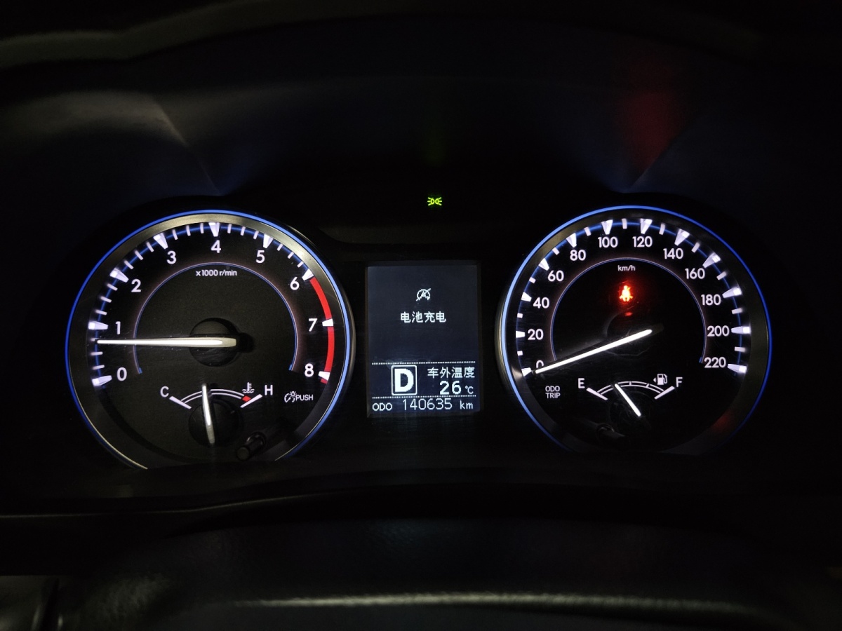 豐田 漢蘭達(dá)  2015款 2.0T 兩驅(qū)精英版 7座圖片