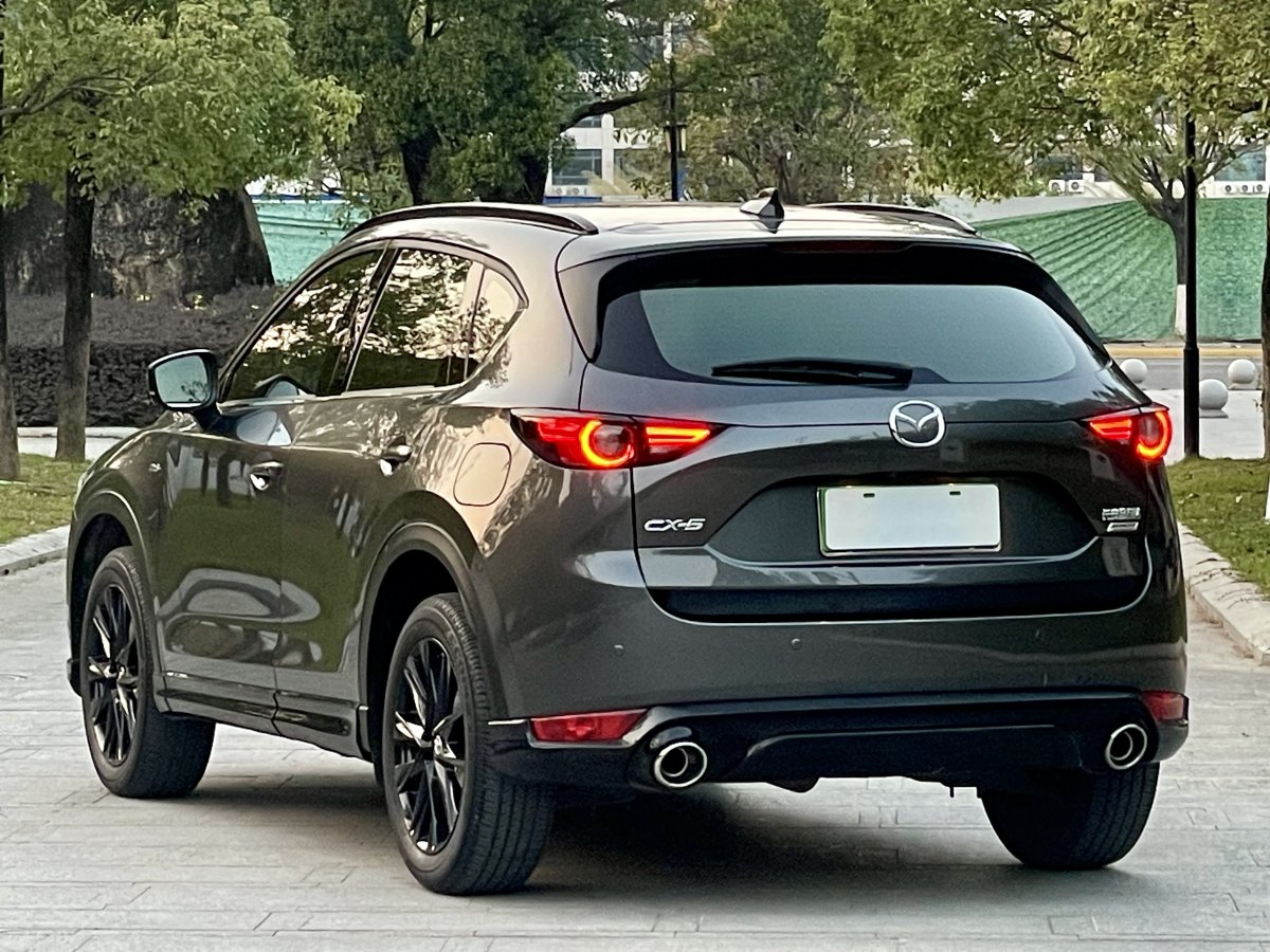 馬自達(dá) CX-5  2021款 2.5L 自動(dòng)兩驅(qū)黑騎士圖片