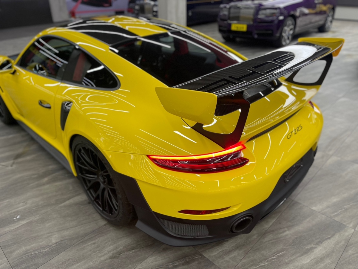 保时捷 911  2018款 GT2 RS 3.8T图片