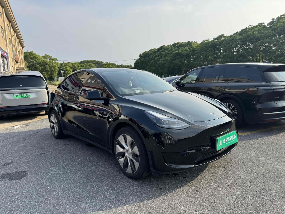 特斯拉 Model Y  2022款 改款 后輪驅(qū)動(dòng)版圖片