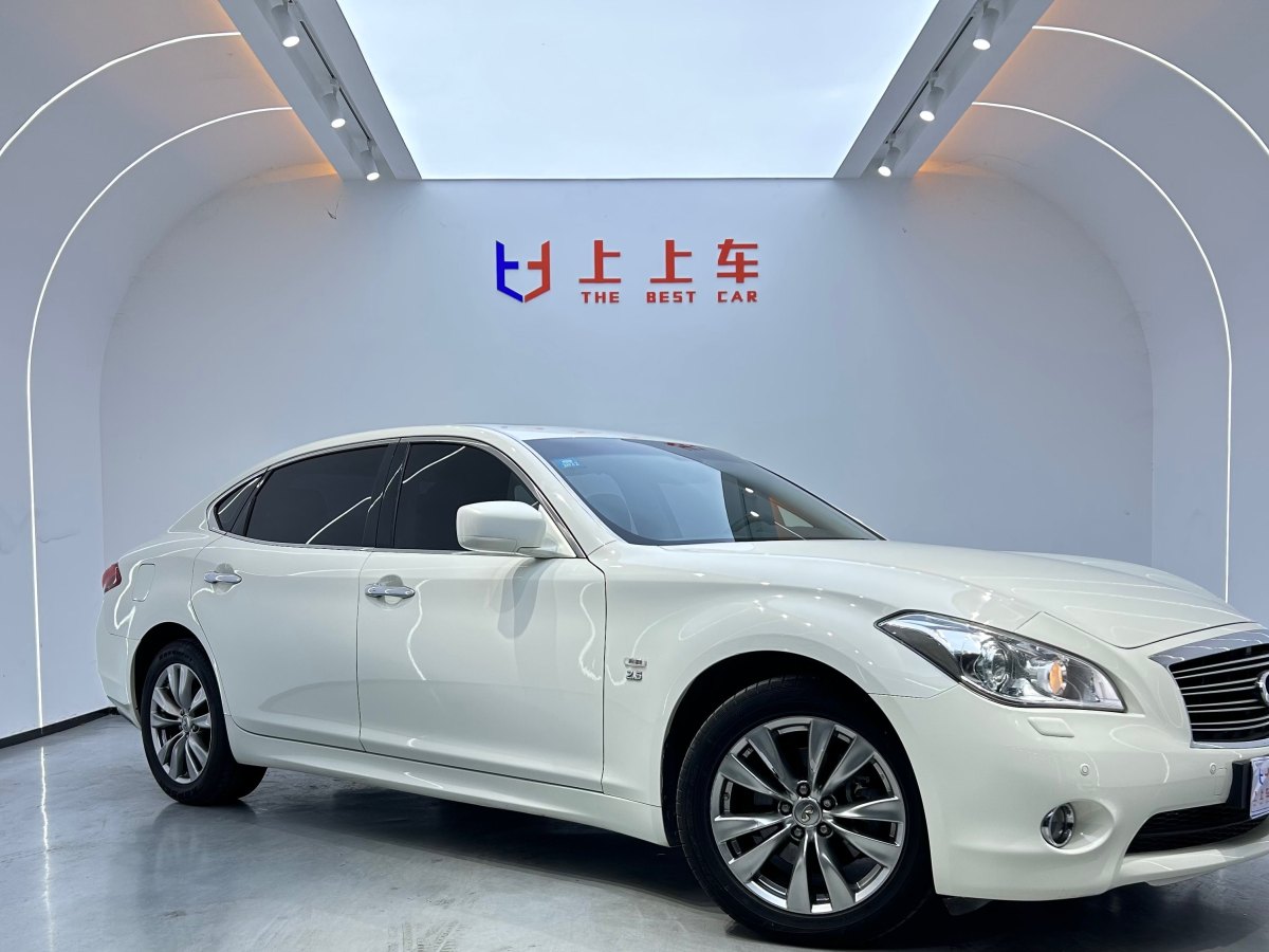 英菲尼迪 Q70  2013款 Q70L 2.5L 舒適版圖片