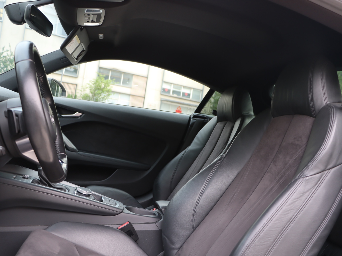 2015年7月奧迪 奧迪TT  2015款 TT Coupe 45 TFSI quattro