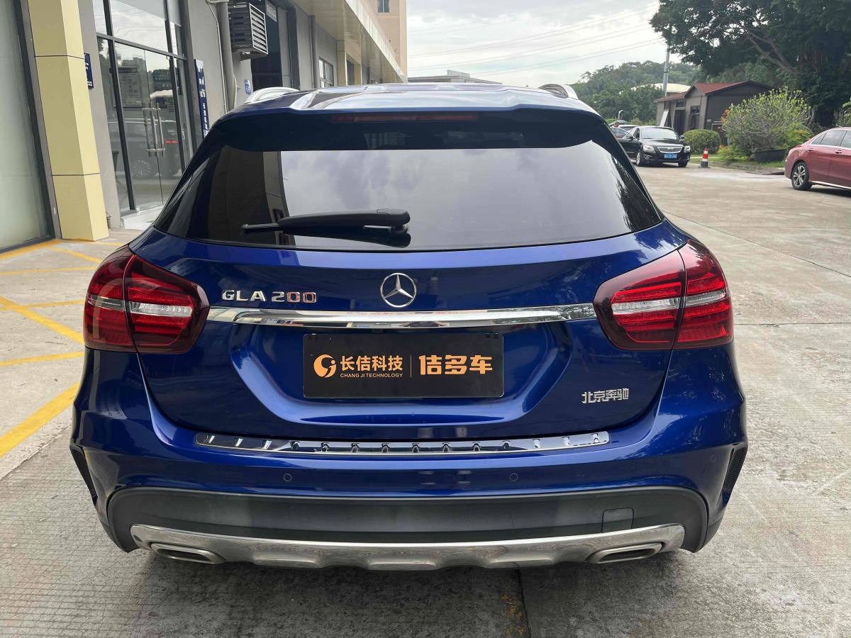 奔馳 奔馳GLA  2019款 GLA 200 時尚型圖片
