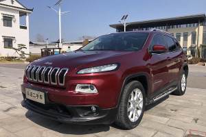 自由光 Jeep 2.0L 优越版