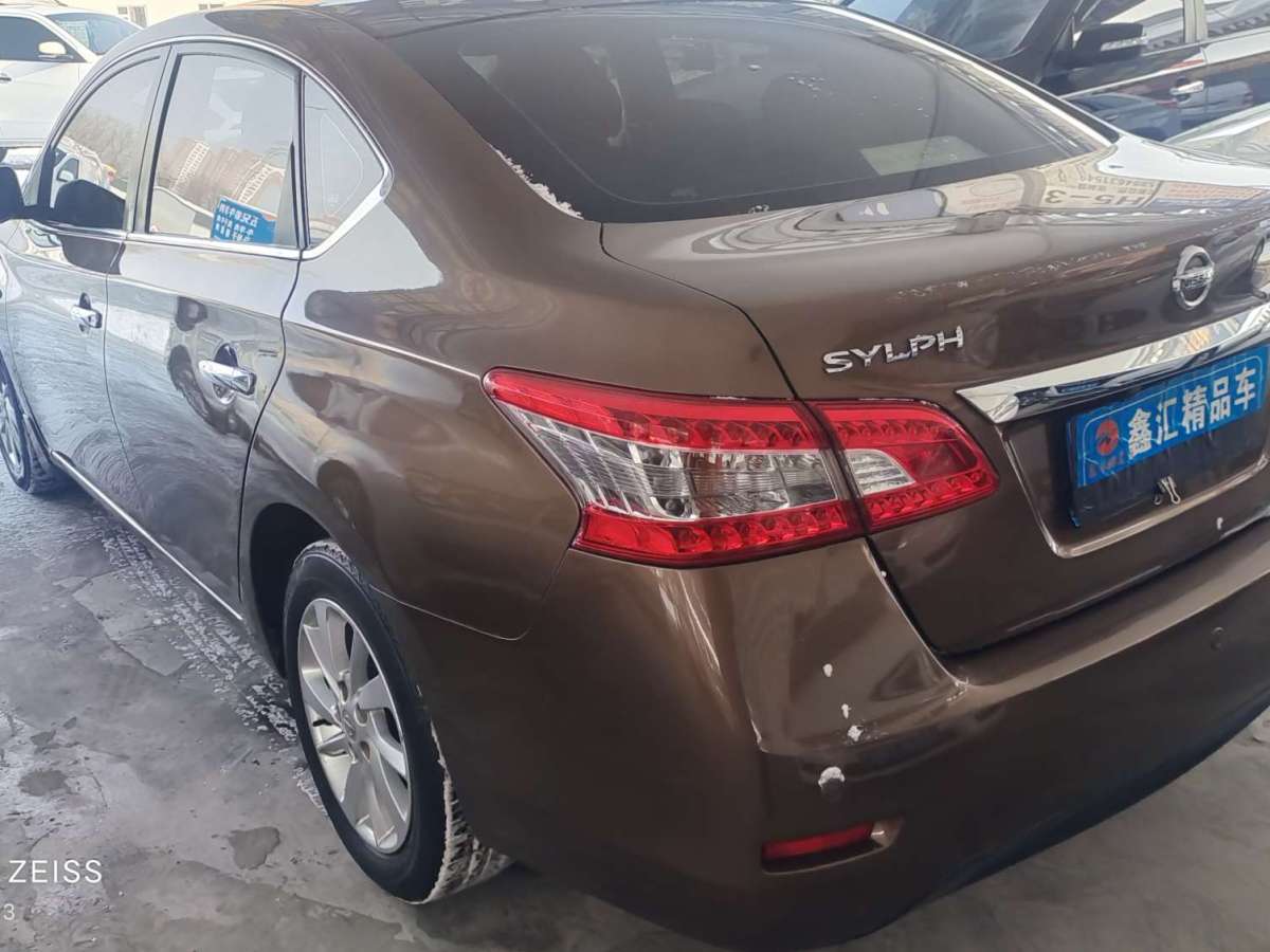 日產(chǎn) 軒逸  2012款 1.6XL CVT豪華版圖片