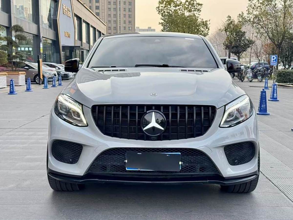 奔馳 奔馳GLE轎跑  2017款 GLE 320 4MATIC 轎跑SUV圖片