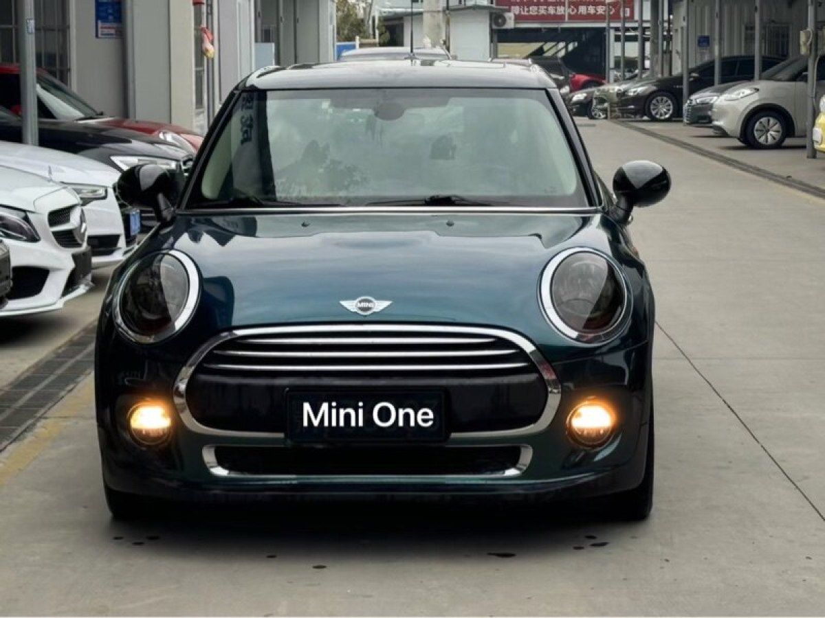 MINI MINI  2016款 1.2T ONE 五門版圖片