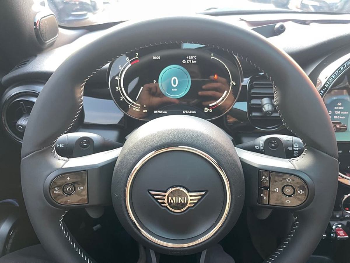 MINI MINI  2023款 2.0T COOPER S 賽車(chē)手圖片