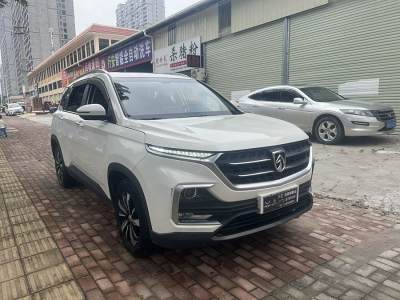 2018年10月 宝骏 530 1.5T 手动尊贵型图片