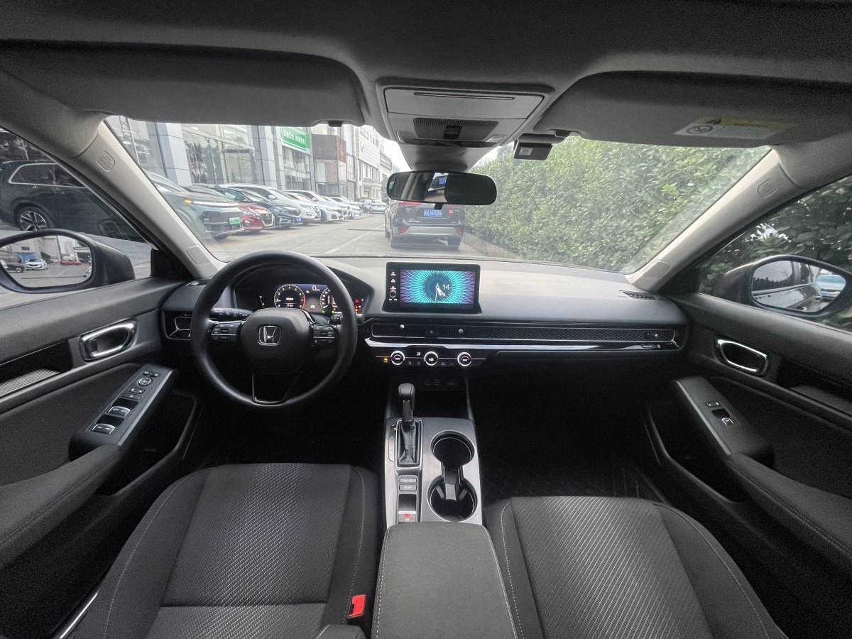 本田 型格  2023款 240TURBO CVT領(lǐng)先版圖片