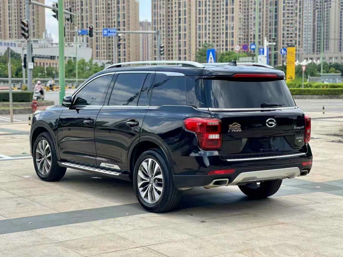 廣汽傳祺 GS8  2017款 320T 兩驅(qū)尊貴版圖片