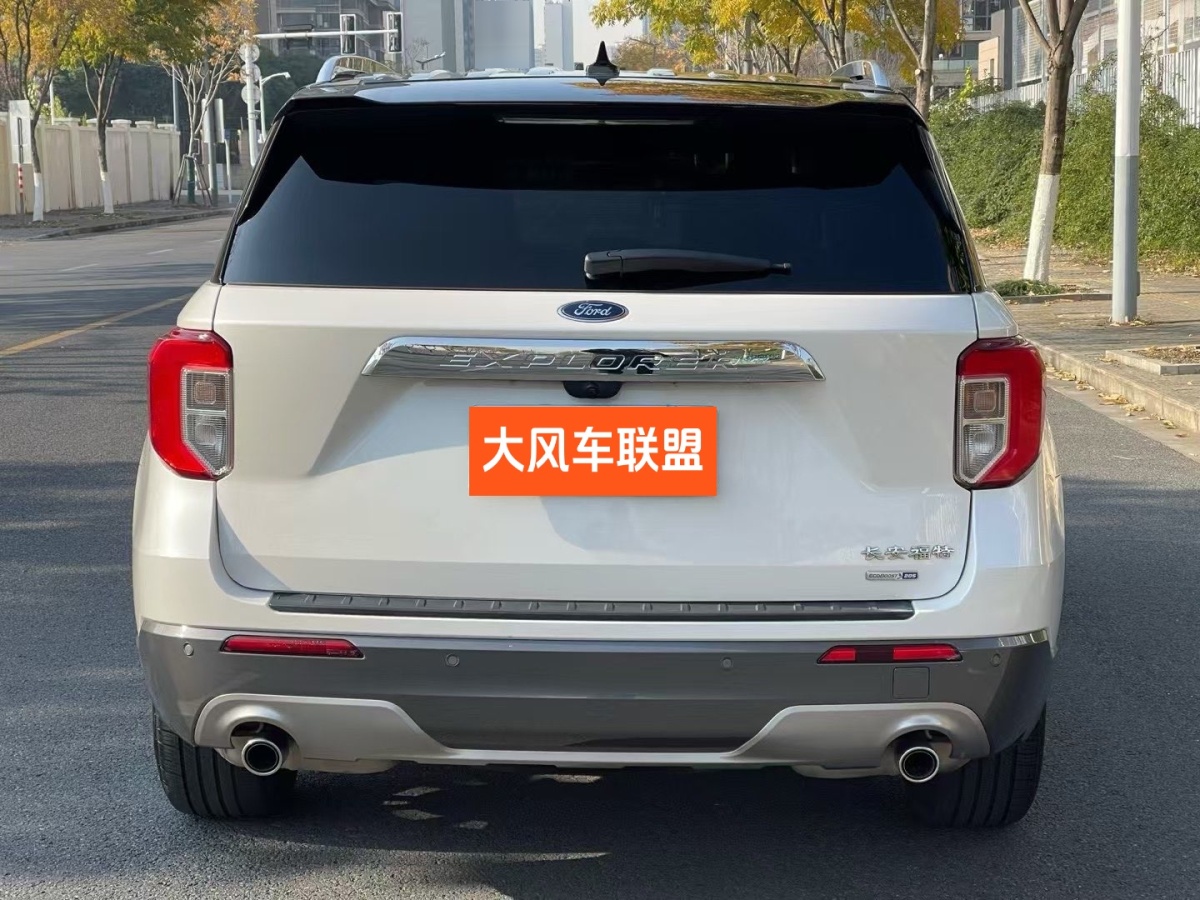 福特 探險(xiǎn)者  2023款 EcoBoost 285 后驅(qū)風(fēng)尚版 6座圖片