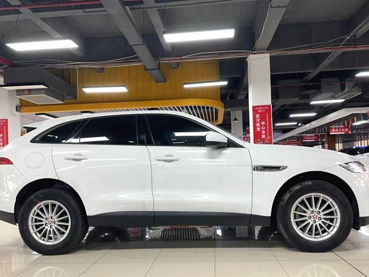 捷豹 F-PACE  2019款 2.0T 四驅(qū)都市尊享版圖片