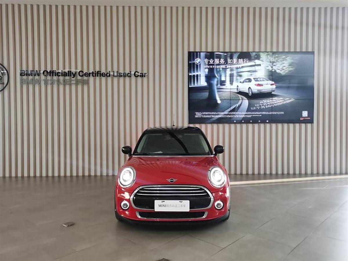 MINI MINI  2019款 1.5T COOPER 藝術(shù)家 五門版圖片