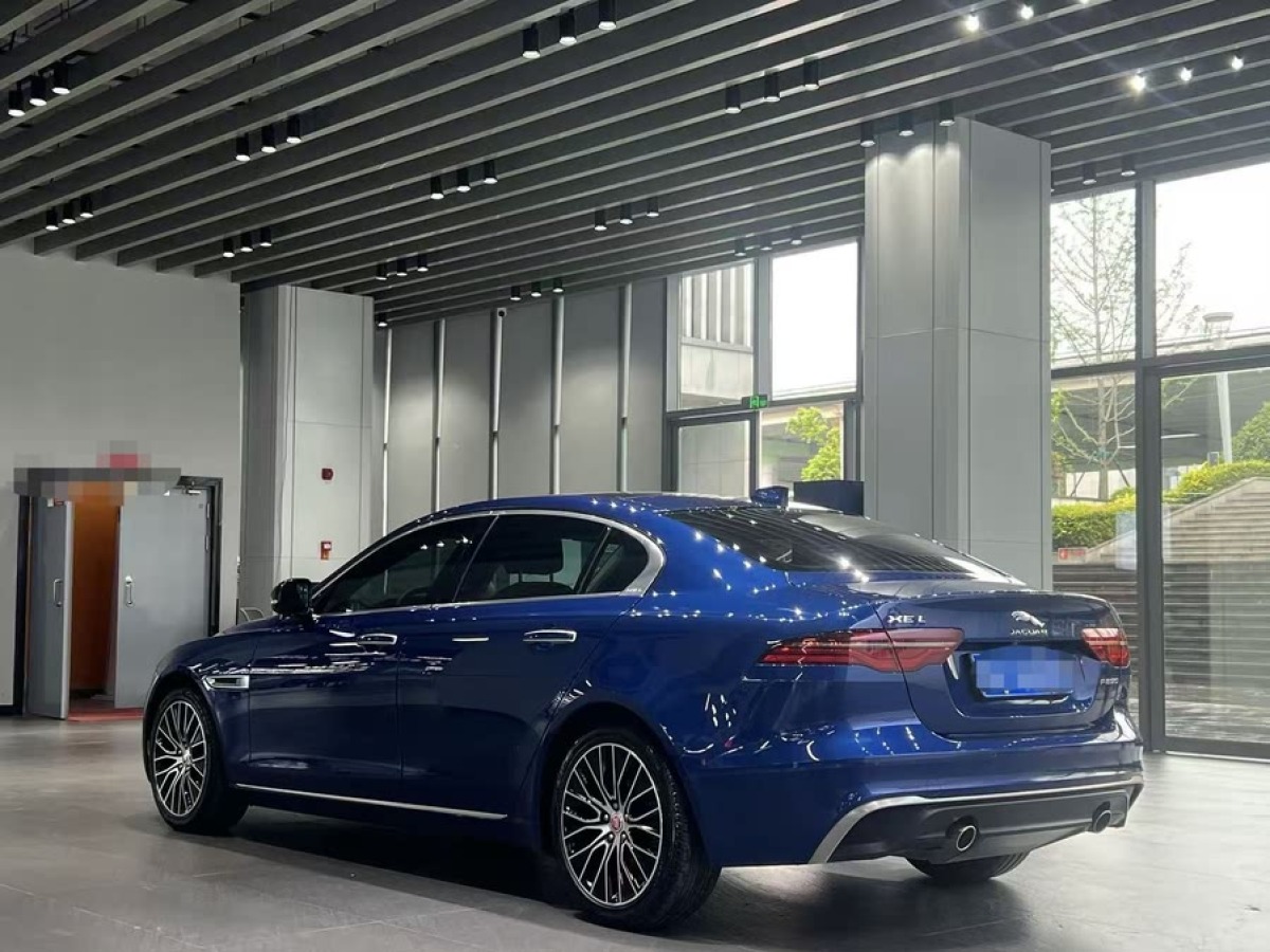 捷豹 XEL  2021款 2.0T 250PS R-DYNAMIC S進(jìn)取運(yùn)動(dòng)版圖片