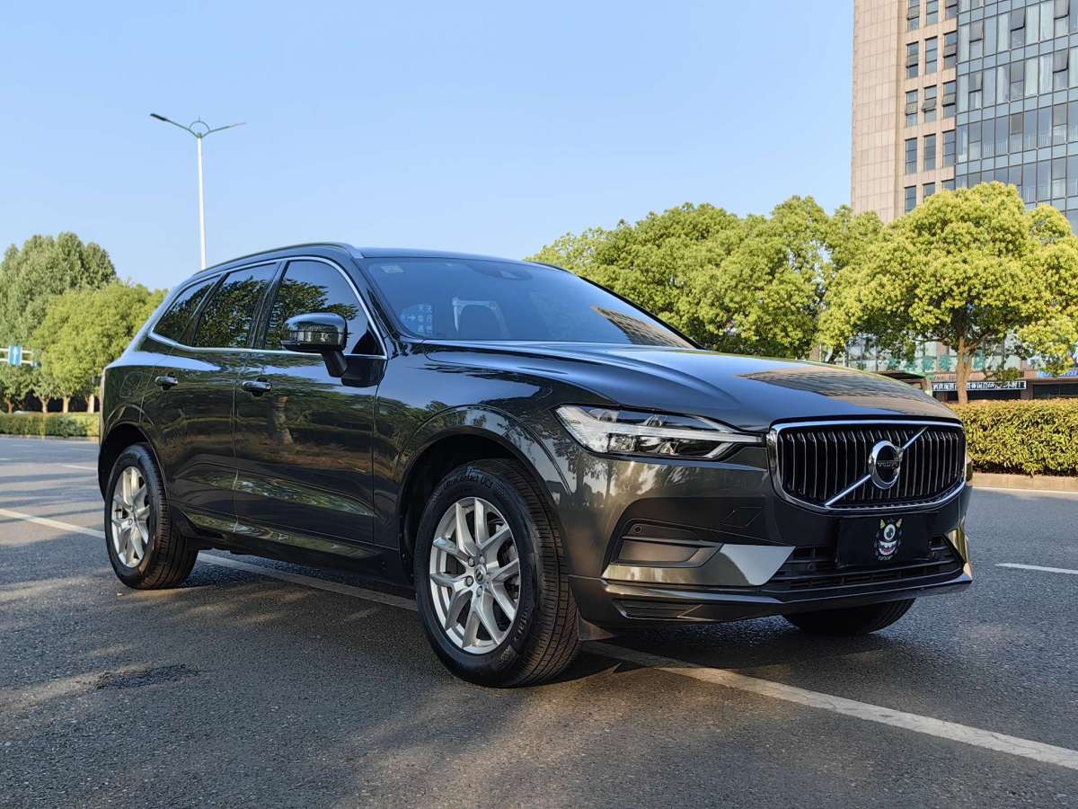 沃爾沃 XC60  2019款 T5 四驅(qū)智逸版圖片
