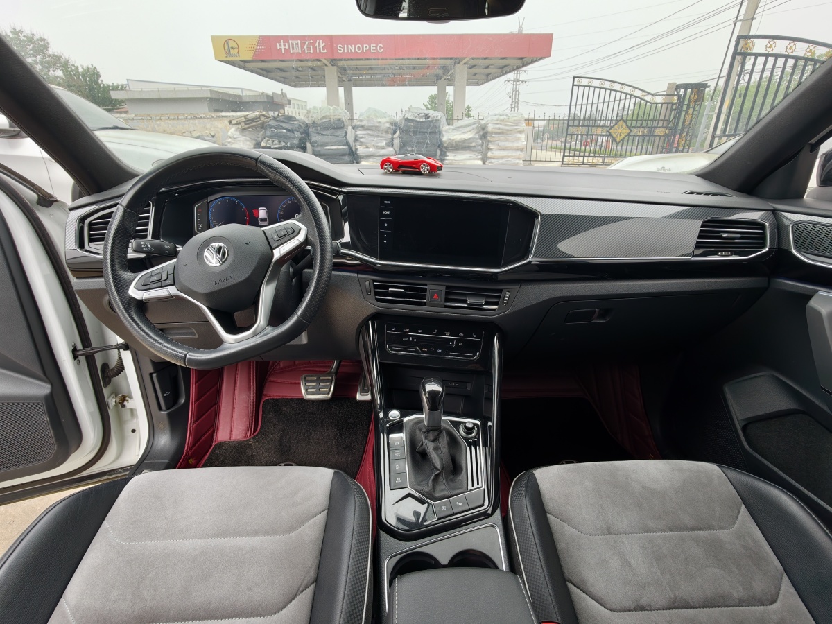 大眾 探岳X  2020款 330TSI 兩驅(qū)尊貴智聯(lián)版圖片