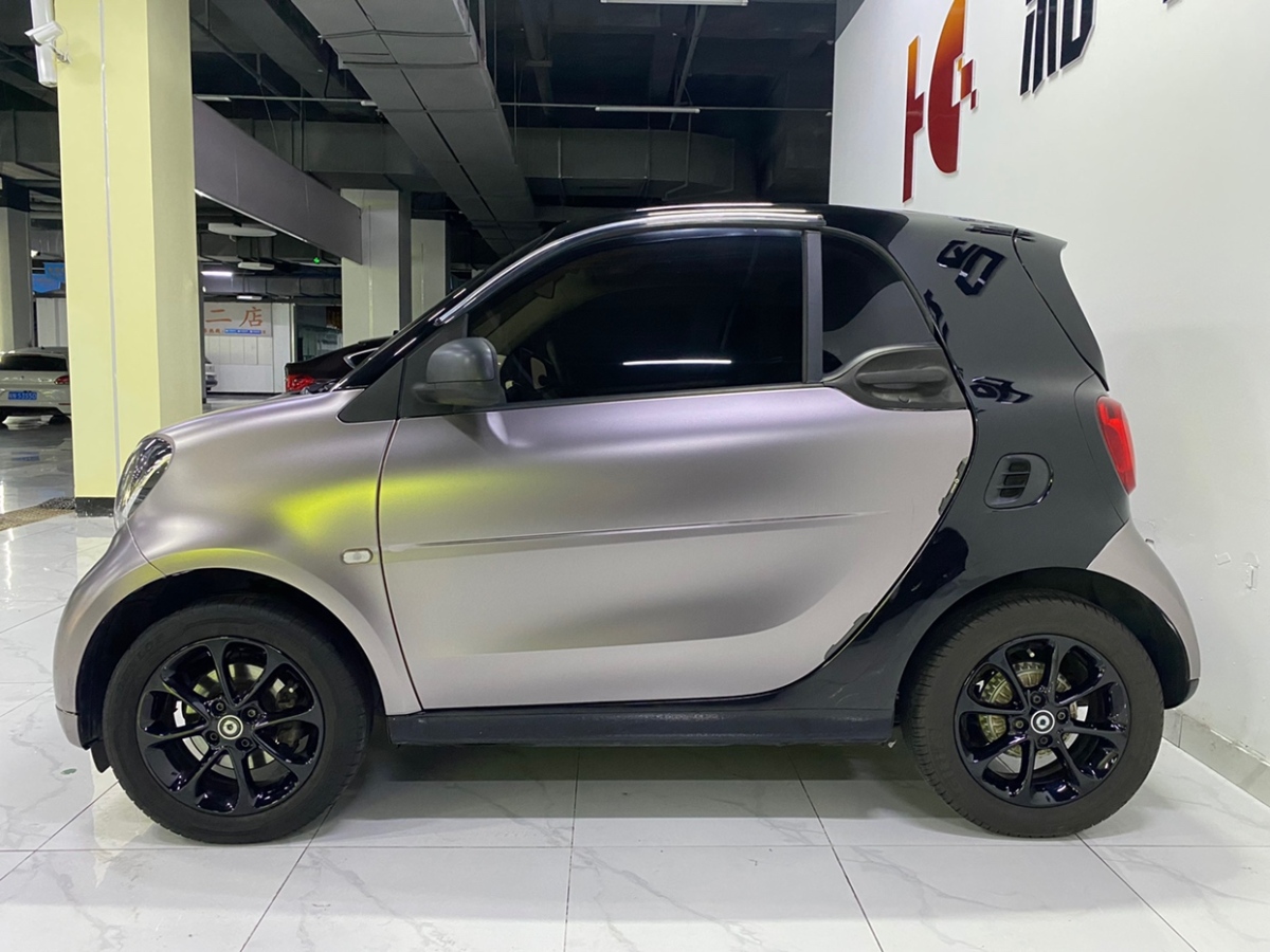 smart fortwo  2015款 1.0L 52千瓦硬頂靈動版圖片