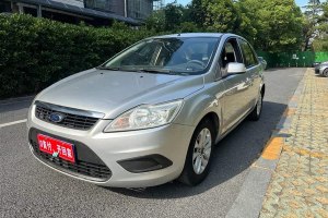 ?？怂?福特 三廂經(jīng)典 1.8L 手動時尚型