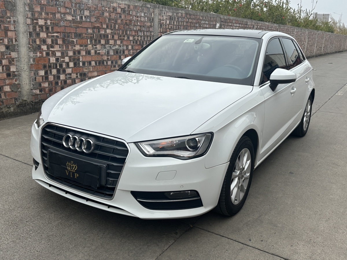 奧迪 奧迪A3  2015款 Sportback 35 TFSI 百萬紀(jì)念智領(lǐng)型圖片