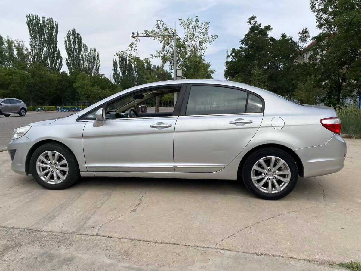 長(zhǎng)城 C50  2012款 1.5T 手動(dòng)尊貴型圖片