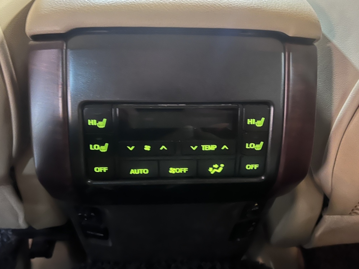 2016年05月丰田 普拉多  2016款 3.5L 自动TX-L NAVI