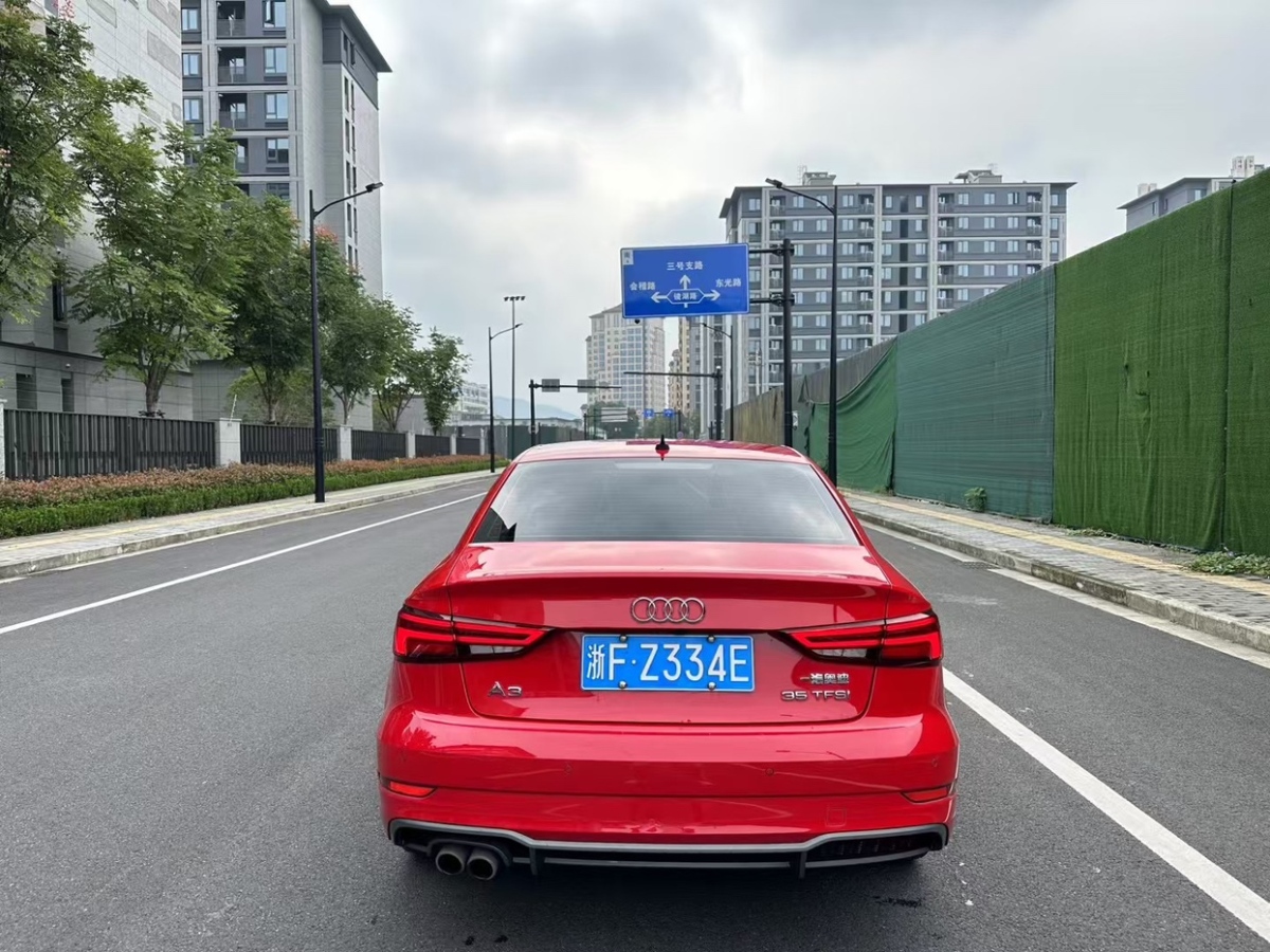 奧迪 奧迪A3  2020款 Sportback 35 TFSI 進(jìn)取型圖片