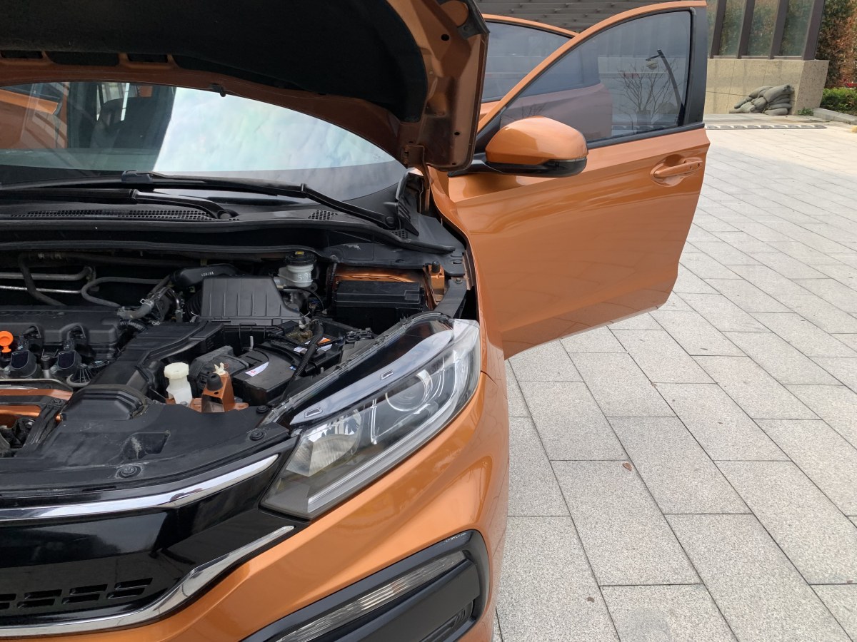 本田 XR-V  2015款 1.8L VTi CVT豪华版图片