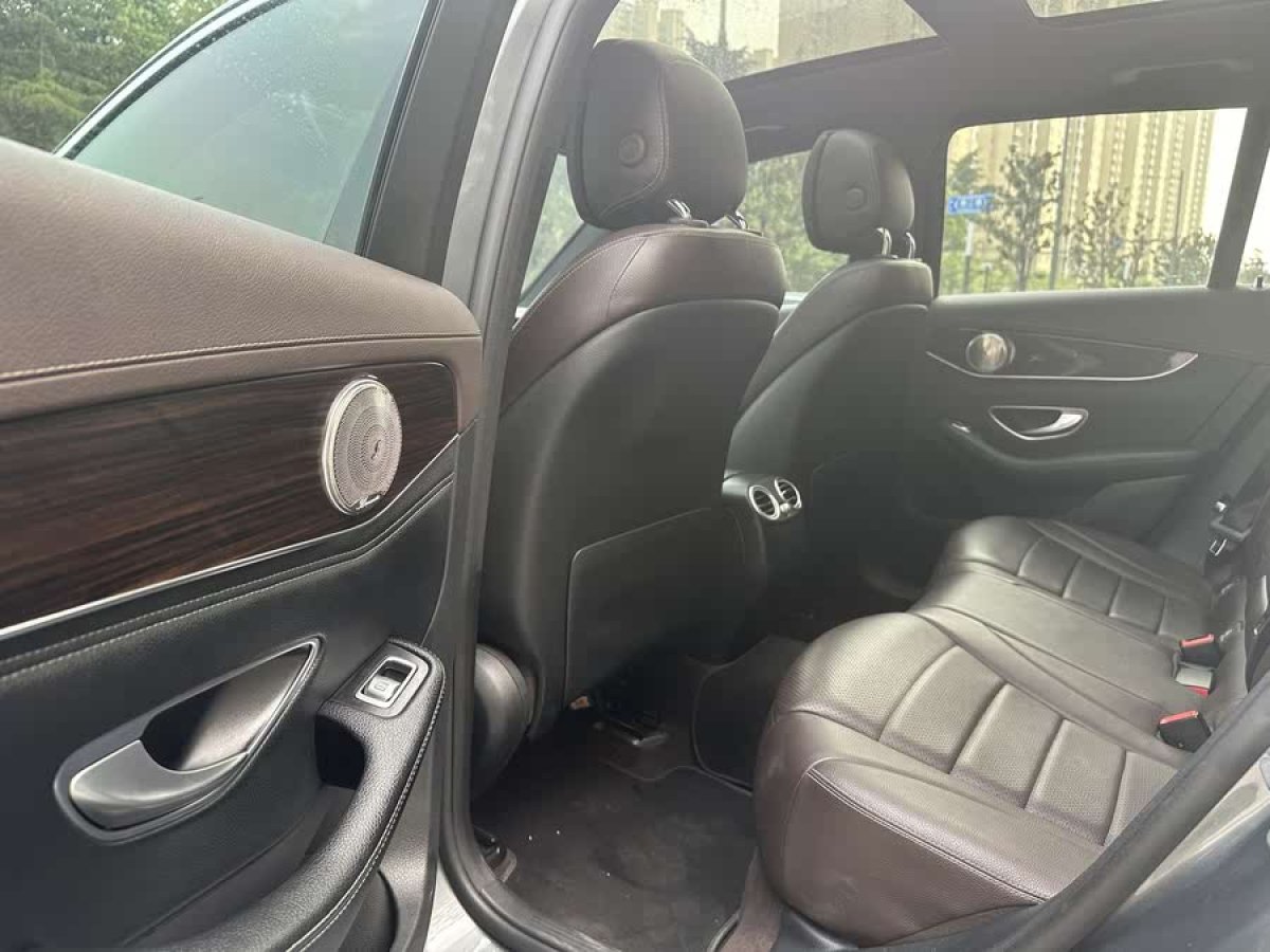 奔馳 奔馳GLC  2017款 GLC 260 4MATIC 豪華型圖片