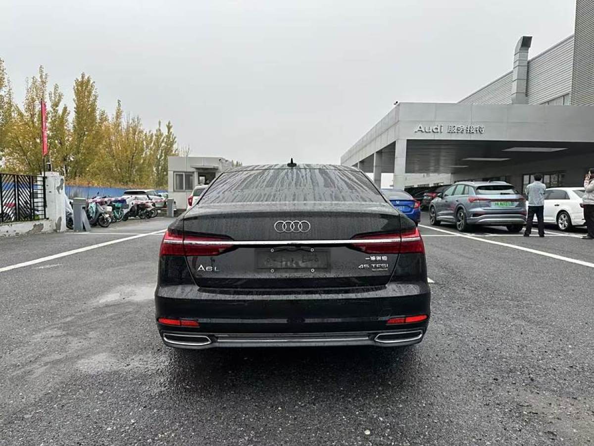 奧迪 奧迪A6L  2019款 45 TFSI quattro 尊享致雅型圖片