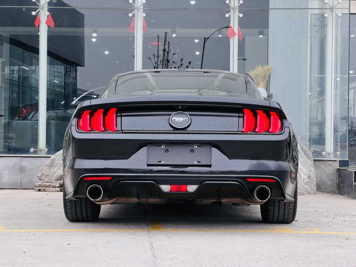 2017年11月福特 Mustang  2016款 2.3T 运动版