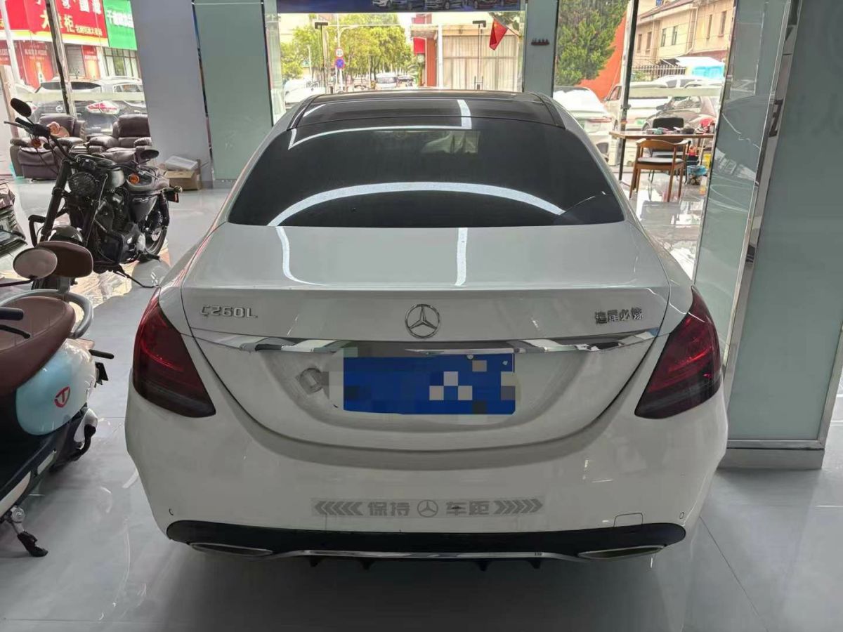 奔馳 奔馳C級  2021款 C 300 L 運(yùn)動(dòng)版圖片