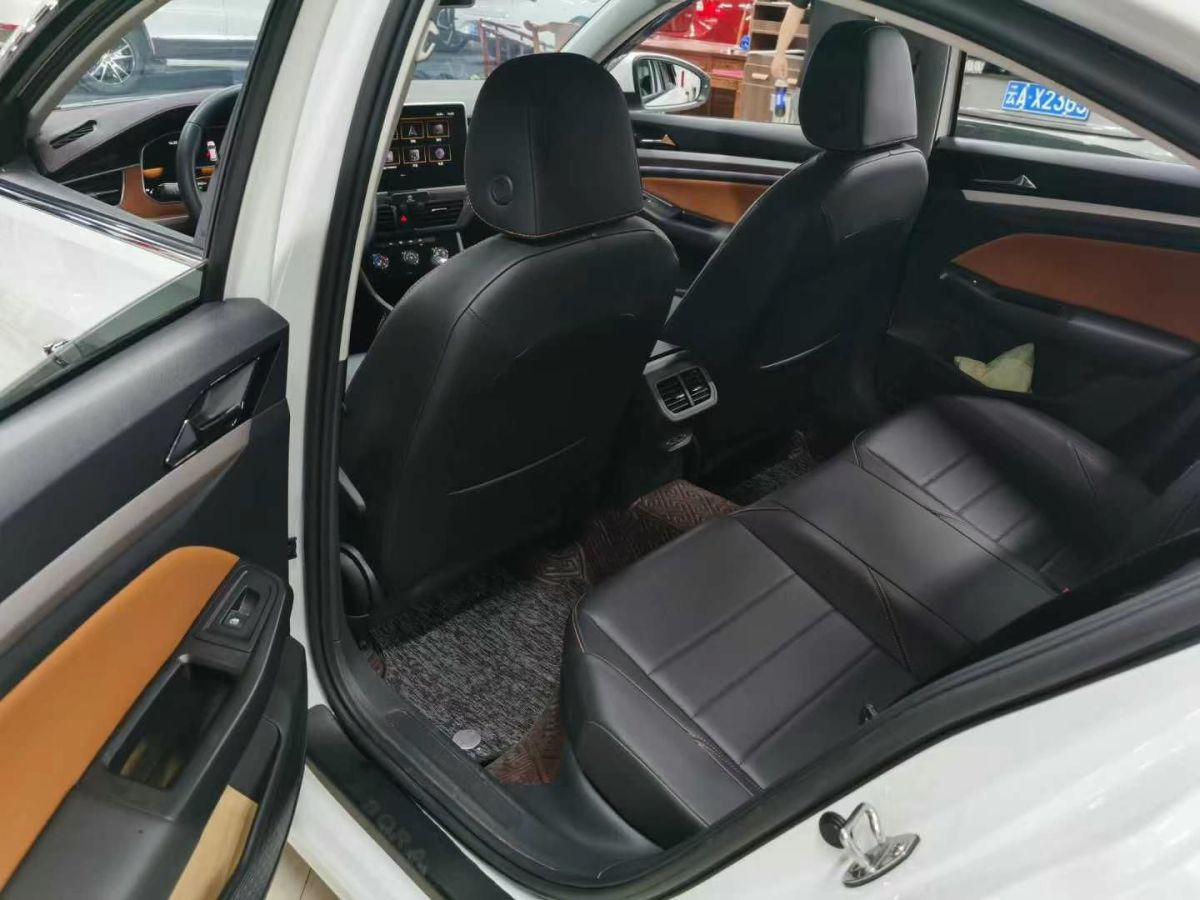 大眾 寶來  2022款 200TSI DSG暢行版圖片