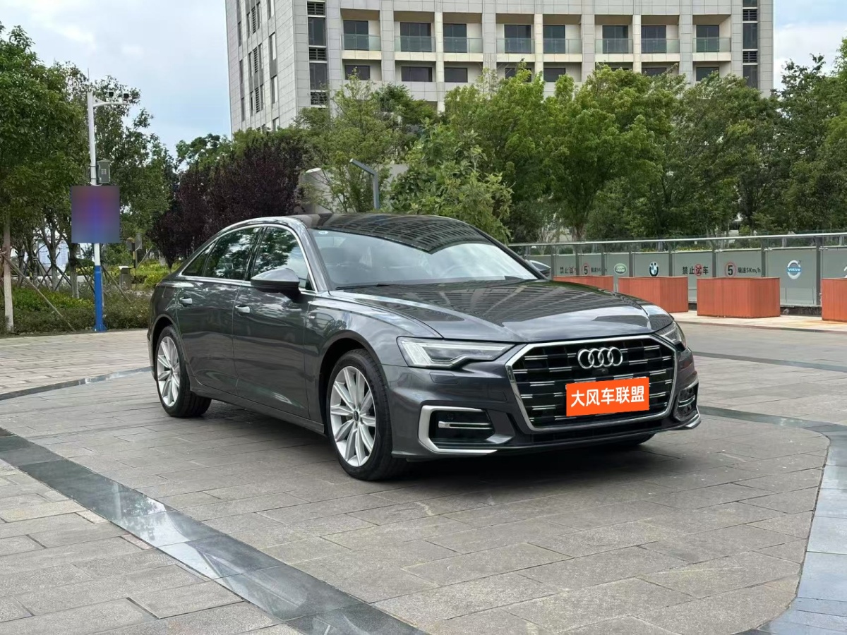 奧迪 奧迪A6L  2024款 45 TFSI 臻選動感型圖片