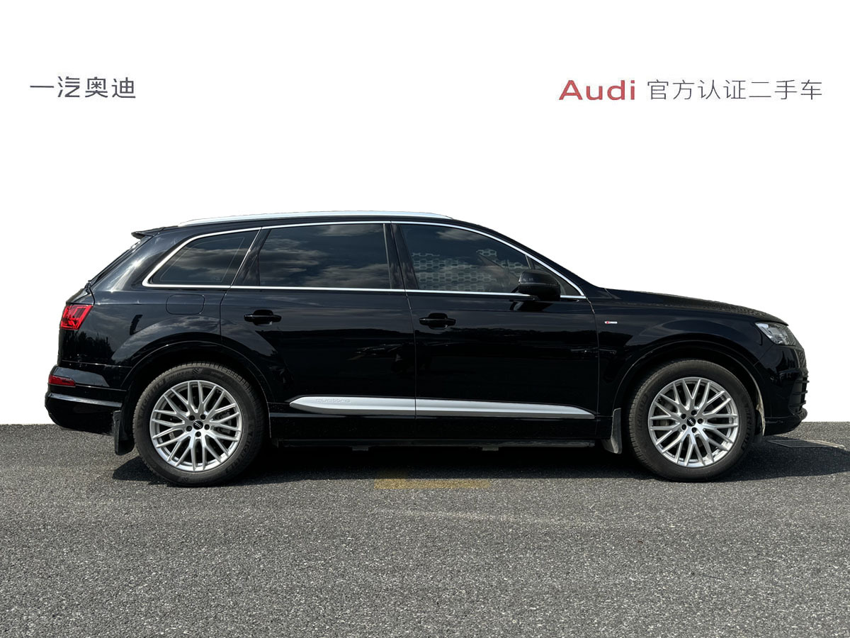 奧迪 奧迪Q7  2018款 45 TFSI S line運(yùn)動(dòng)型圖片