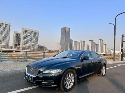 2015年12月 捷豹 XJ XJL 2.0T 兩驅(qū)全景商務(wù)版圖片