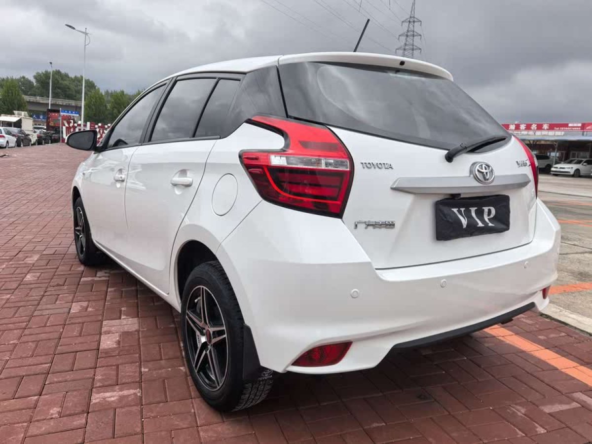 豐田 YARiS L 致炫  2020款 1.5L CVT領(lǐng)先版圖片