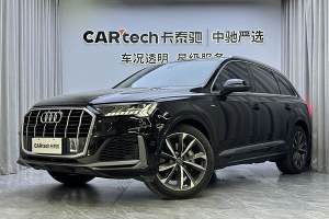 奥迪Q7 奥迪 55 TFSI quattro S line运动型