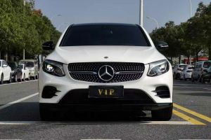 奔驰GLC轿跑 AMG 奔驰 AMG GLC 63 4MATIC+ 轿跑SUV