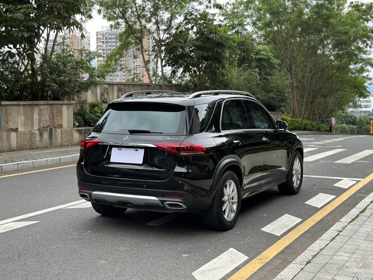 奔馳 奔馳GLE  2020款 改款 GLE 350 4MATIC 時(shí)尚型圖片