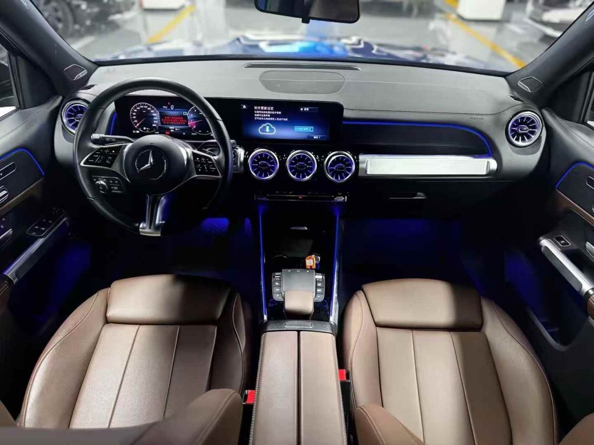 幾何 幾何E  2023款 320KM 乖帥虎 5座圖片