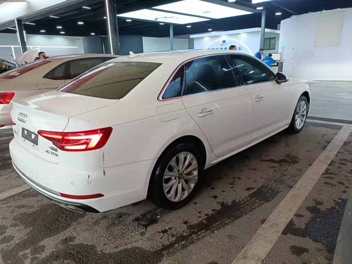 奧迪 奧迪A4L  2019款 40 TFSI 進取型 國V圖片